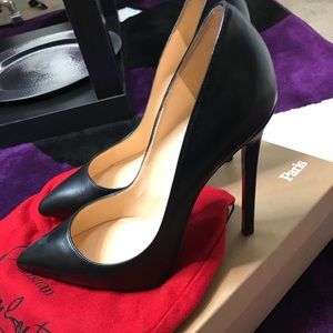 Black Kid Leather Pigalle 120 Christian Louboutin.